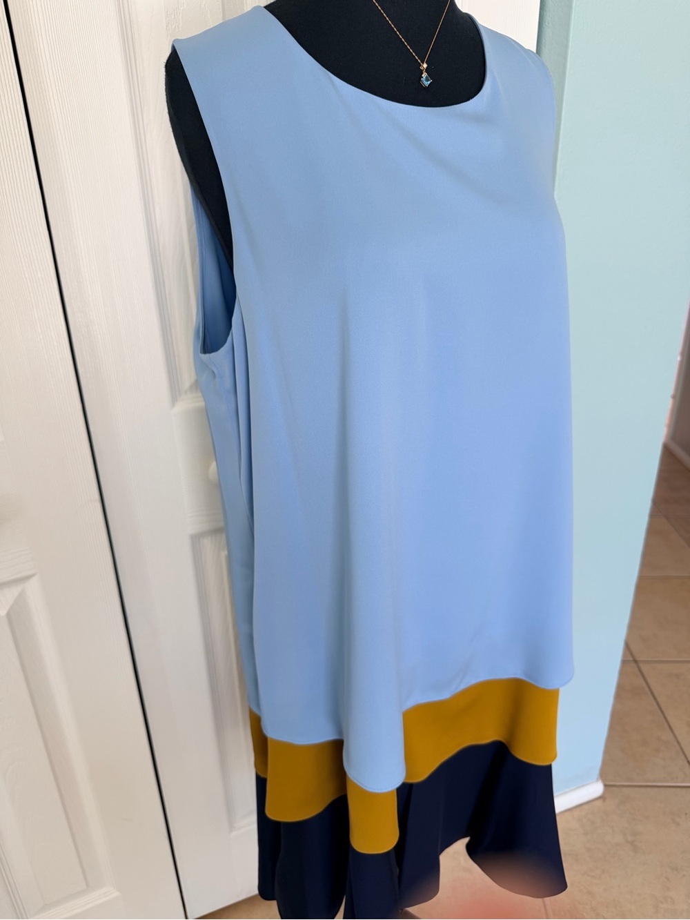 NWT Diane von Furstenberg Silk Light Blue Layered Sleeveless Dress Size L - Picture 2 of 10